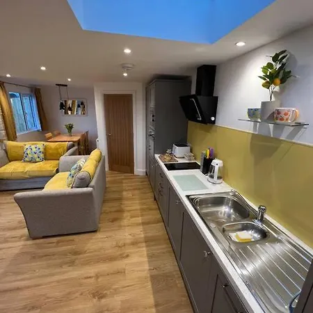 Citrus Chalet, Modern Light And Airy! Redruth Extérieur photo