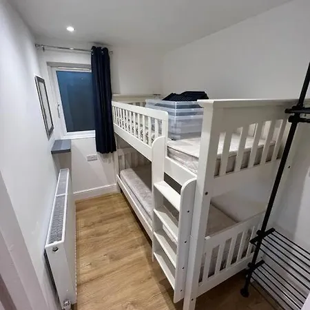 Citrus Chalet, Modern Light And Airy! Redruth Extérieur photo